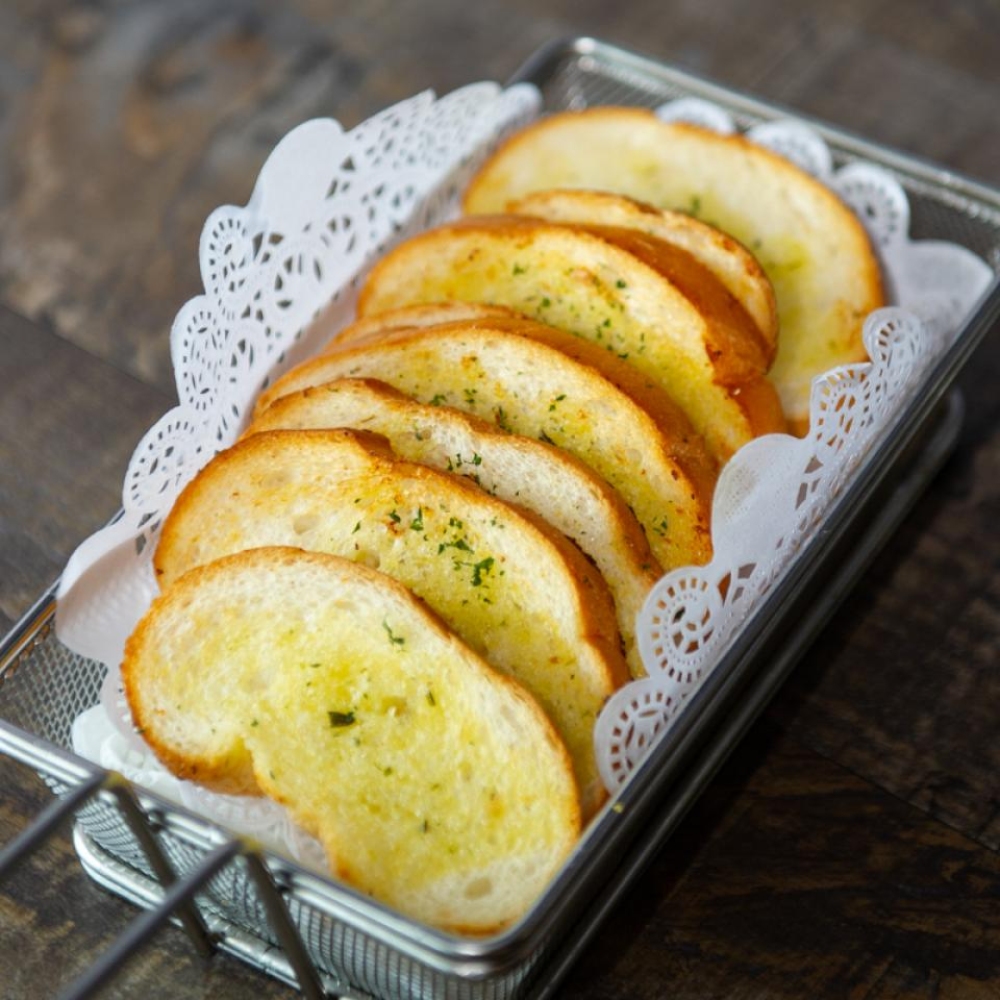  Toasted Garlic Bread