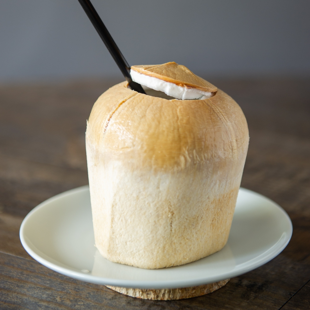  Fresh Thai Young Coconut